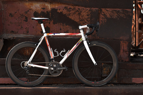 aces5050: (via A Steel Canvas: Pegoretti Responsorium Ciavete | Cycle EXIF)