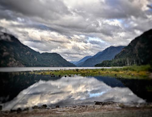 oneshotolive:  I’m a 17 year old amateur photographer. Thought I would try posting some of my work for the first time. Buttle Lake, BC, Canada. [4894x3781][OC] 📷: the-mrp 