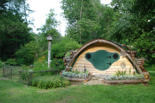 chazzam:  omg this company makes fucking Hobbit Holes in various sizes that can be chicken coops, playhouses, sheds, and even actual, functioning tiny houses! The fucking company is IN MAINE where I LIVE RIGHT NOW and I can go there and see them and I