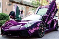 bruticusprime:  Does this car look like a deception car?   Vehicon car!!! 