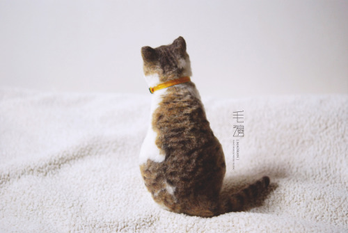 ▋ Tabby Cat ( custom-made ) Sculpture approximately 8.5 x 10 x 17 cm ( not including the tail ) 