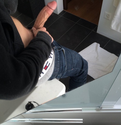 wowcocks:  Fuck me hard before you go! http://wowcocks.tumblr.com/
