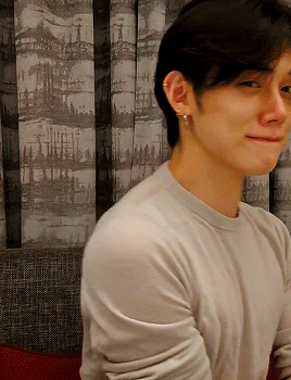 Yeonjun Flexing