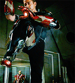 thecaptainrogerss:   (x) 