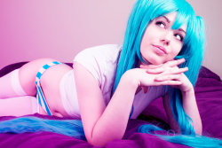 hotcosplaychicks:  Hatsune Miku: Something