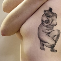 tattoos-org:  Brilliance Tattoo in Boston, MA by Amanda Abbott