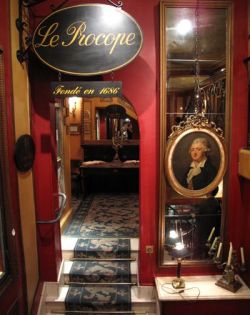 ollebosse:  Le Procope - The oldest cafe