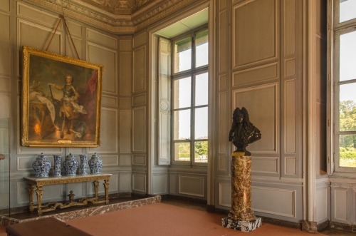 grandestates101: Chateau Vaux-le-Vicomte, Cabinet Of The Duchess.