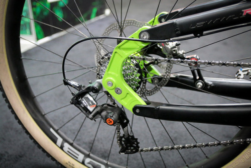 aces5050: (via IB17: Rotec returns with Revert 5.0, Revo trail bike, 27.5/29" Nine DH bike, mor
