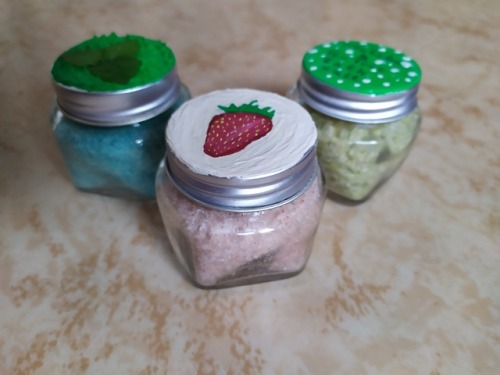 Another bath salts I’ve made!From left to right - Lemon balm, Strawberry, Tea Tree/Matcha bath salt.