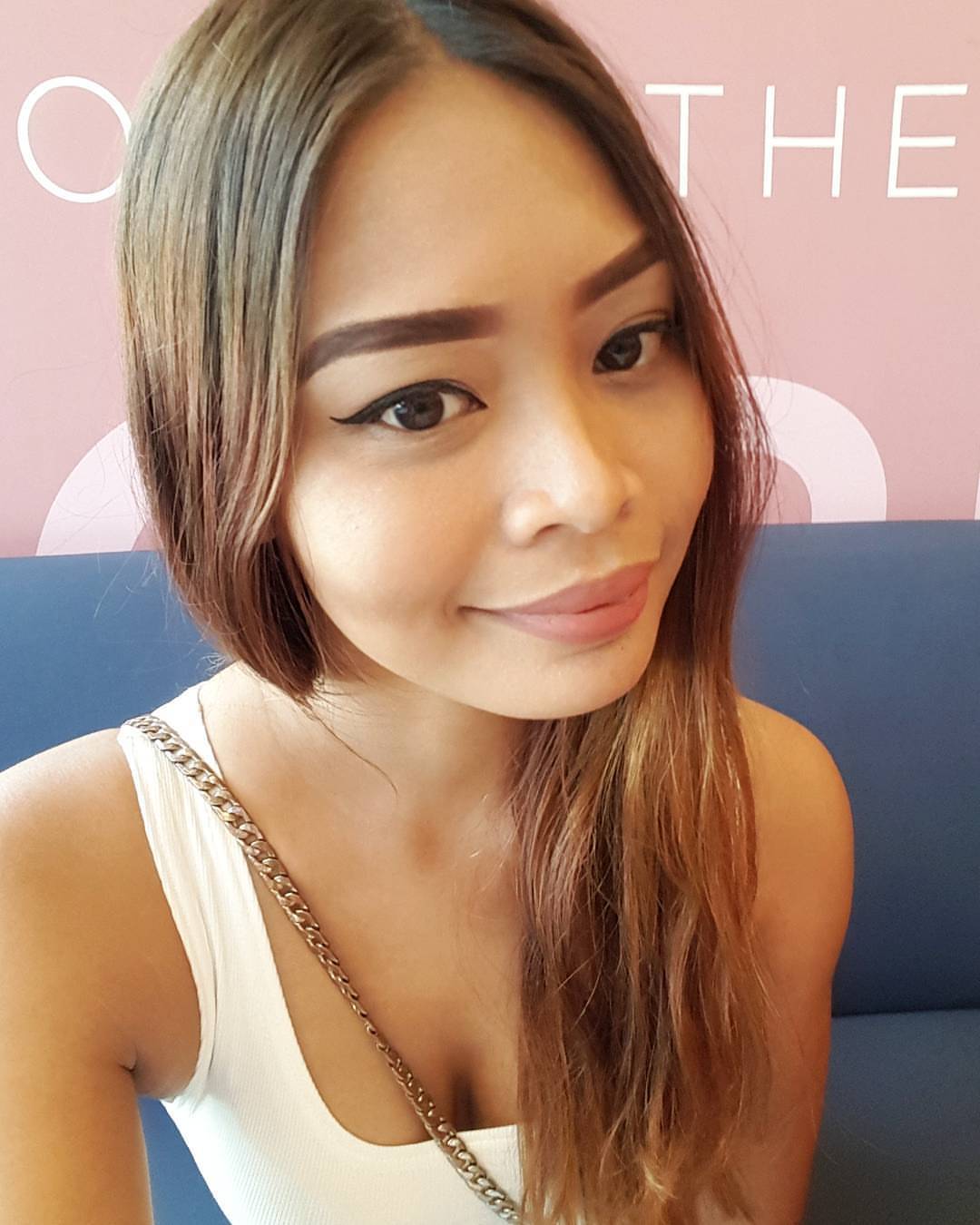 adi999:  Fucked her when her husband is not at home. Lets do it again
