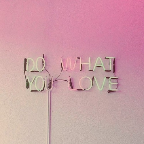 ..LOVE WHAT YOU DO #inspo #inspiration #thesign #passion #fun #fashionblogger #stylist #styled #good