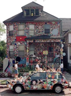 artriposte:  Tyree Guyton’s Heidelberg Project, a Detroit Stalwart, Will Come Down After 30 Years http://lnk.al/2ntO   I was there a few years ago. It’s a magical place created from trash and castoff materials.  It’s a tragedy that it won’t continue