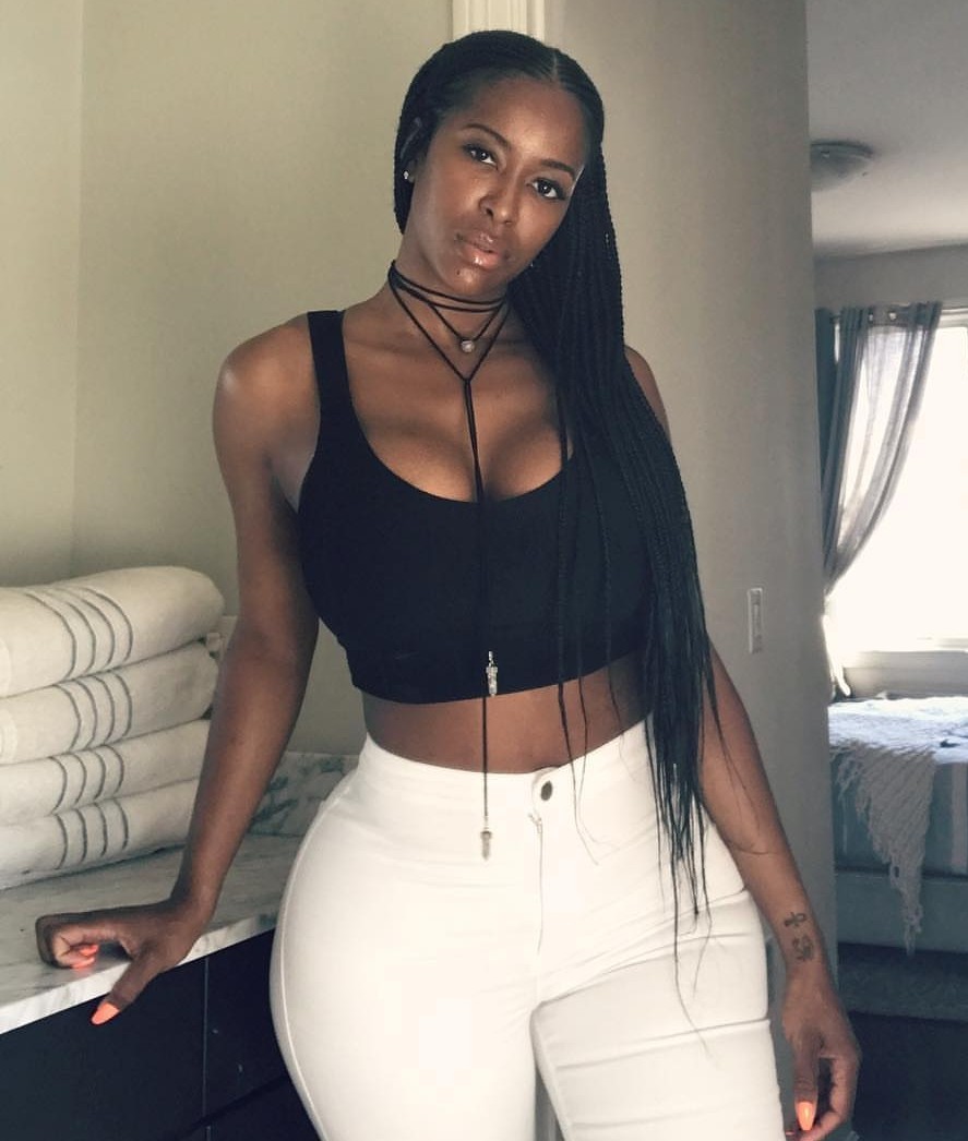 kingjazziedad:  DeliciouslySexy. Curvy . Voluptuous. Bootiful.. GorgeouslySexy Ms