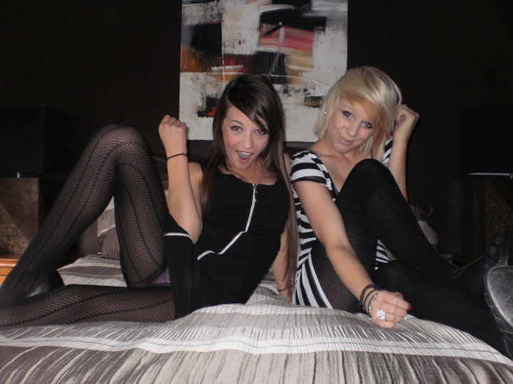 pantyhoseandfeetperfection:  Tired of all those candid sites where the pictures look