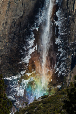 mystic-revelations:  Rainbow fall By Joseclm