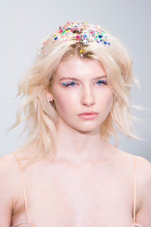 Porn mulberi:  Ashish S/S 2016  photos