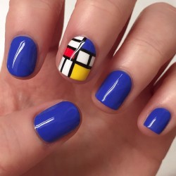 iheartnails-blog:Piet Mondrian inspired nails!