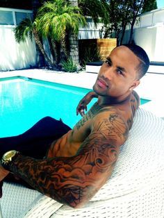 exposethajocks:  dcnupe:💎👏👏  his nudes ever….?