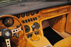 vintageclassiccars:  Maserati Ghibli SS interior- doesn´t get any better. 