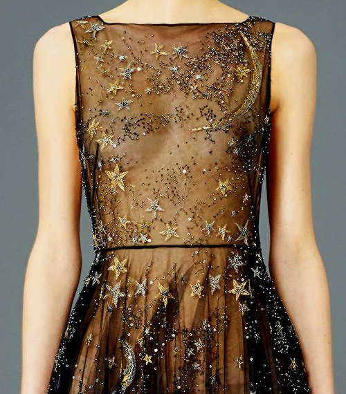 stillfondof:  fashion-runways:  VALENTINO Pre-Fall 2015 — Galaxy details   I’m