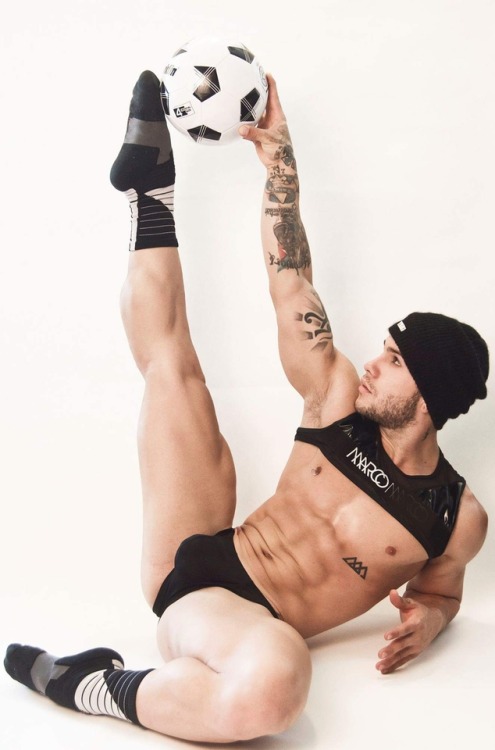 SOCKS AND SKIN