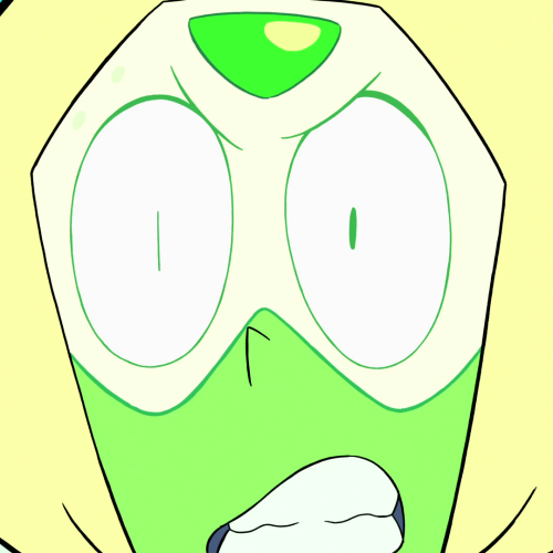 peridotissuffering:So, pre-poof, Peridot’s gem always appears to be a slightly-rounded triangle with