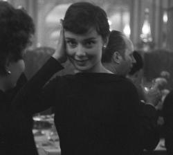 gatabella:  Audrey Hepburn in Paris, 1955