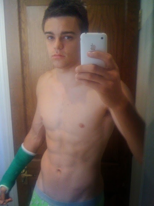 ksufraternitybrother:  KSU-Frat Guy: Over 89,000 followers and 61,000 posts.Follow me at: ksufraternitybrother.tumblr.com