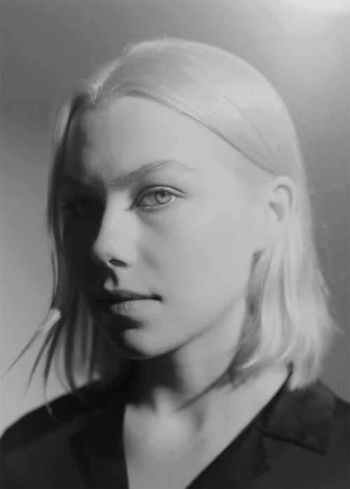 deanorus:PHOEBE BRIDGERS by Alex Hodor-Lee for W Magazine (2017)