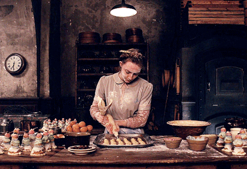 saoirseronandaily:Saoirse Ronan as Agatha in The Grand Budapest Hotel (2014), directed by Wes Anders