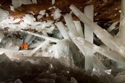  Cave of the Crystals 