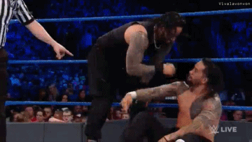 vivalavonvon:  Random gifs of The Usos from Smackdown 3/14/17