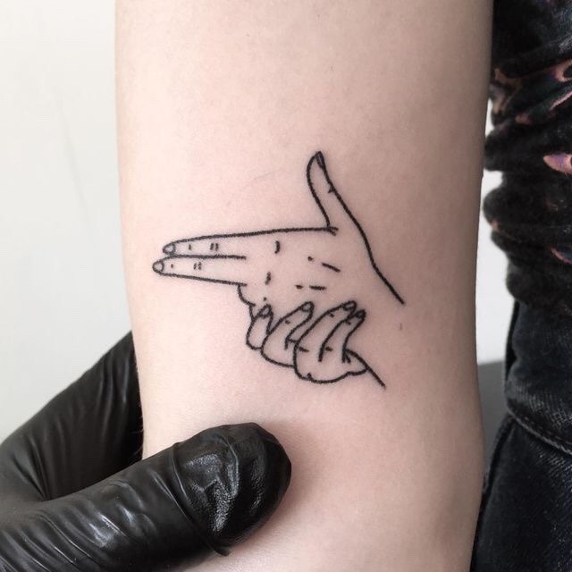 etherealtattoos:  https://www.instagram.com/p/BJ-UO1OgqQa/?tagged=dotwork