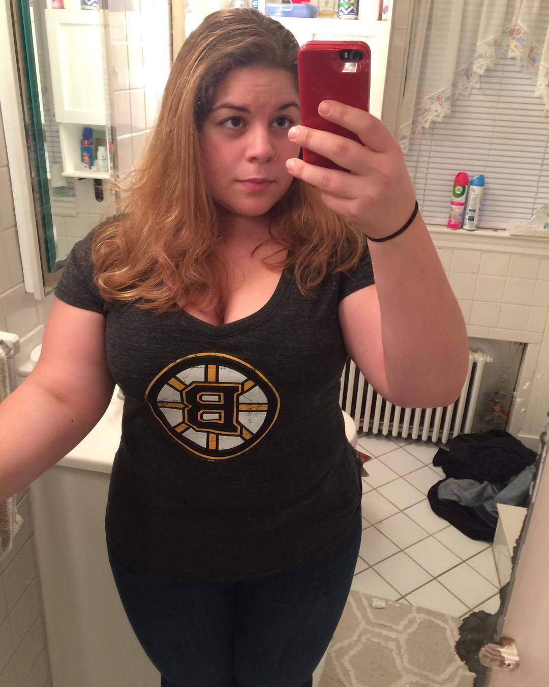 josephinef:  heading to my first Bruins game 😬 #Bruins #firsttime #game #happiness