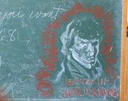 Occupyasgard:  Oh-Dani-Girl:  Everyone Always Draws On The Chalkboard In The Painting