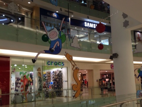 hora-de-aventura:  intothebluenight: OH RIGHT SO IF YOU LIVE AND JAKARTA AND LOVE ADVENTURE TIME, GANDARIA CITY IS HOLDING AN ADVENTURE TIME EVENT FOR CHRISTMAS. THE EVENT STARTS FROM YESTERDAY UNTIL JAN ‘14 
