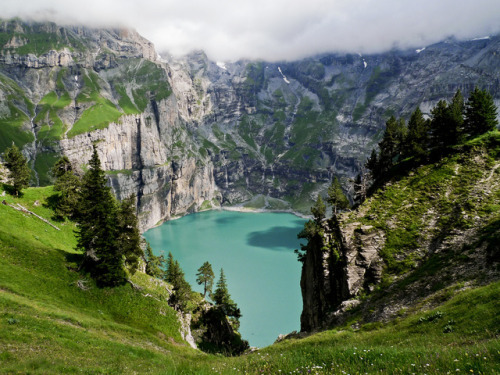 Öschinensee, Switzerland *By Steffen Sauder / http://picstreet.fr