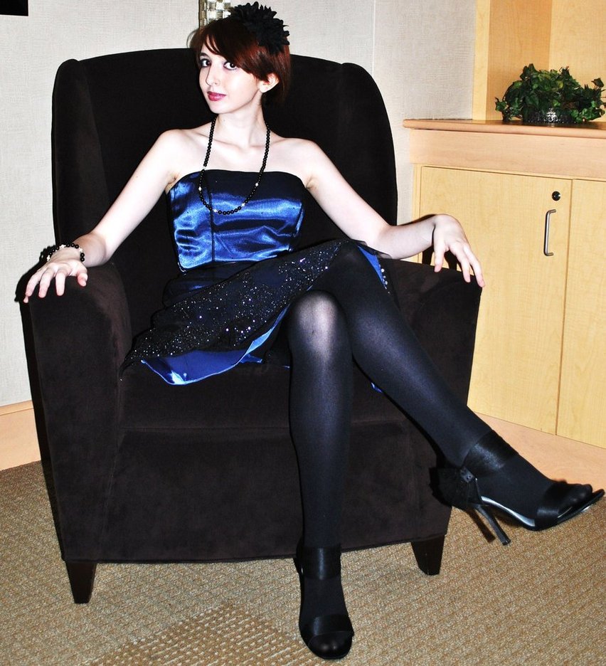 seanegirlkiss:  Pretty   lovely date.  I&rsquo;d take you to the dance