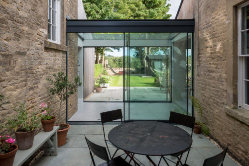 Chapel House |  North Wraxall, Wiltshire (England) (Source: themodernhouse.com)