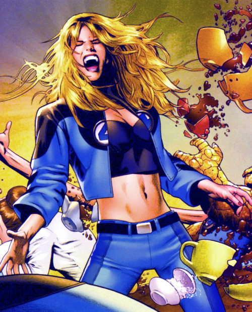 shanehelmscom:towritecomicsonherarms:  geekearth:Invisible Woman - More of my Favorite Women of Comics  Sue is one of the most underrated comic book characters of all time.Some people think she can only make force fields and turn invisible. She can do