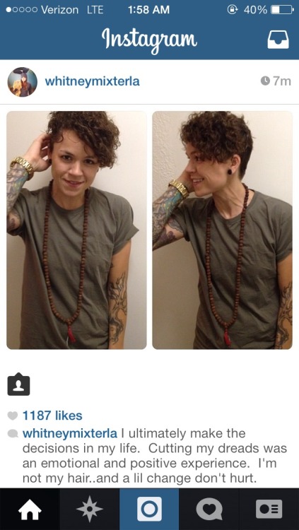 lezzgettitt:  Holy shit guys Whitney Mixter cut her famous dreads :O  Noooo I liked those dreads on her