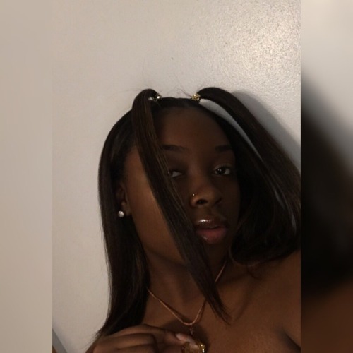 naturally-twisted:That grass ain’t Greener on the other side, baby this is as good as it gets ✨