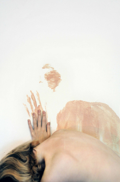 fallere: Rachel Baran – Traces