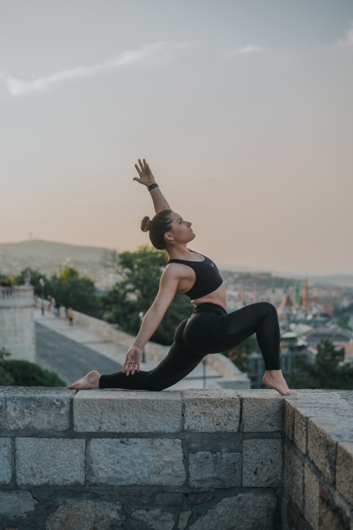 Follow me on insta: @brigigondy Yoga photoshoot went so well! Thank you! 