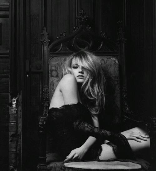 goodgirl4him:  She sat there in the chair,  contemplating. Thinking about all the things he had said to her, asked of her. They discussed their expectations, their wants, their longings. Their needs. He listened patiently to her. Touching her when the