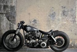 bobberinspiration:  Harley bobber 