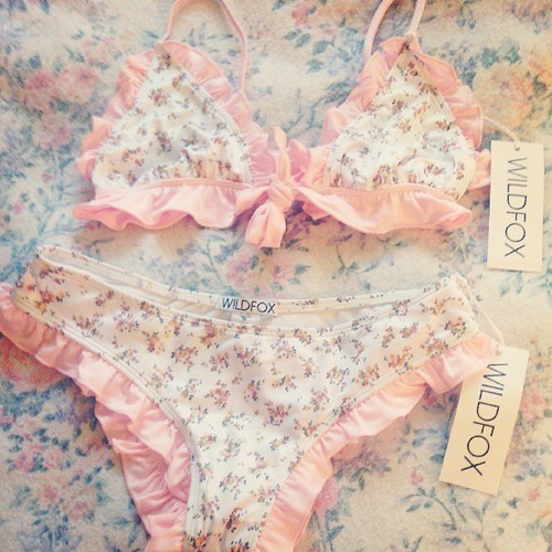 Flirty Flouncy
