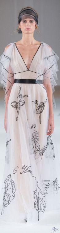 Spring 2016 Haute Couture Yanina