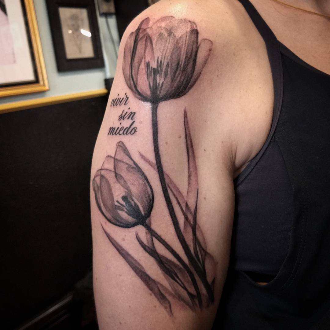 AMAZING TULIP TATTOO DESIGNS  MEANINGS TO INSIRE YOU IN 2023  alexie